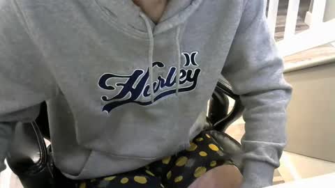 Snapshot of mic6969mic chatting on 01/28/25, 07:32 mic6969mic online show from 01/28/25, 07:32