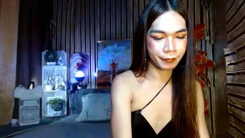 Snapshot of micalopez102702 chatting on 02/17/26, 03:14 micalopez102702 online show from 02/17/26, 03:14