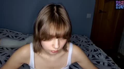 Luna online show from 11/12/25, 05:13