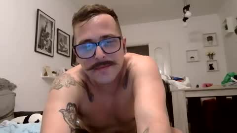 Snapshot of mich6921 chatting on 05/22/26, 01:13 MILO MIAMI online show from 05/22/26, 01:13