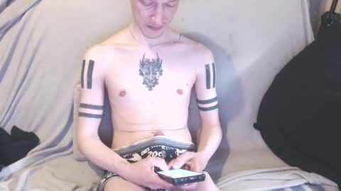Snapshot of michael_danymans chatting on 05/11/26, 10:43 Michael online show from 05/11/26, 10:43