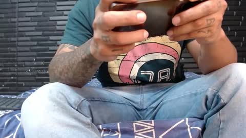 Michael Daviss online show from 02/19/25, 02:12