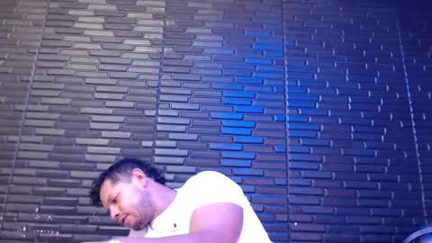 Michael Daviss online show from 03/03/25, 03:09