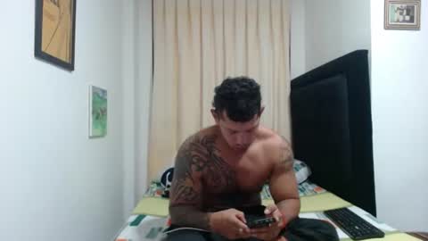 Snapshot of michael_daviss1 chatting on 07/19/26, 02:32 Michael Daviss online show from 07/19/26, 02:32