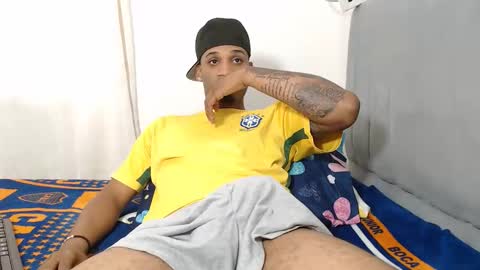 Snapshot of michael_jordanx chatting on 03/02/26, 06:48 Angel online show from 03/02/26, 06:48