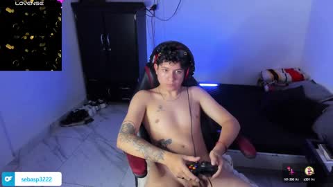 Snapshot of michael_kendall0 chatting on 01/17/25, 01:36 michael independent model  online show from 01/17/25, 01:36