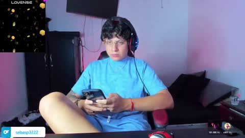 Snapshot of michael_kendall0 chatting on 01/21/25, 12:36 michael independent model  online show from 01/21/25, 12:36