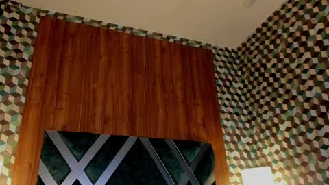 Michael Stevens online show from 02/08/25, 03:53