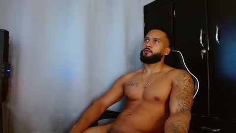 Snapshot of michael_maximo chatting on 03/29/26, 08:14 maximo online show from 03/29/26, 08:14