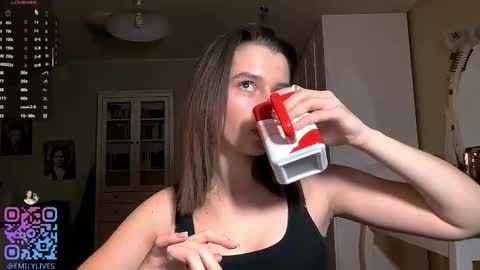 Emily online show from 01/12/26, 02:22