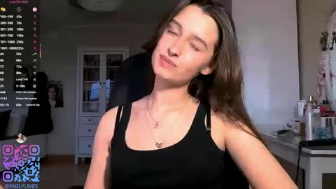 Snapshot of michael_pors chatting on 04/23/26, 04:09 Emily online show from 04/23/26, 04:09