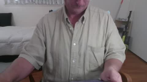 Snapshot of michaelbently chatting on 02/02/25, 02:48 michaelbently online show from 02/02/25, 02:48