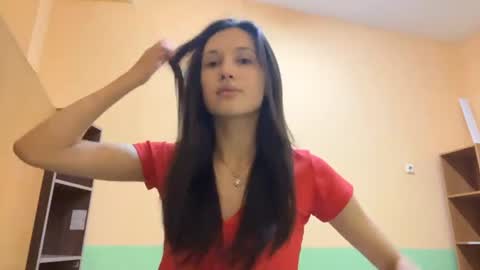 Snapshot of michaeleanidi chatting on 06/16/26, 07:05 Milana online show from 06/16/26, 07:05
