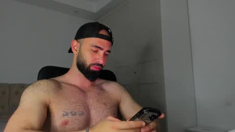 MichaelEvansx online show from 05/09/26, 08:14