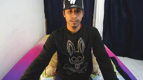 Snapshot of michaelhotbbc chatting on 11/27/25, 04:36 Michael online show from 11/27/25, 04:36