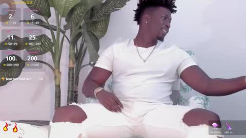 Michaell online show from 10/25/25, 07:41