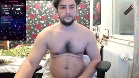 Snapshot of michaelragnar90 chatting on 01/24/25, 08:55 michaelragnar90 online show from 01/24/25, 08:55