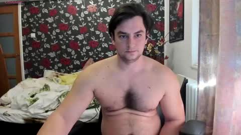 Snapshot of michaelragnar90 chatting on 02/06/25, 08:07 michaelragnar90 online show from 02/06/25, 08:07