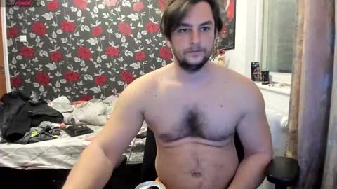 Snapshot of michaelragnar90 chatting on 02/28/25, 09:15 michaelragnar90 online show from 02/28/25, 09:15