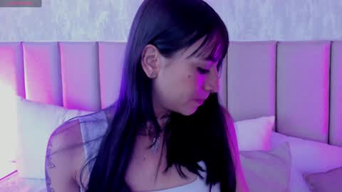 Michael Walkerr online show from 12/12/24, 01:43