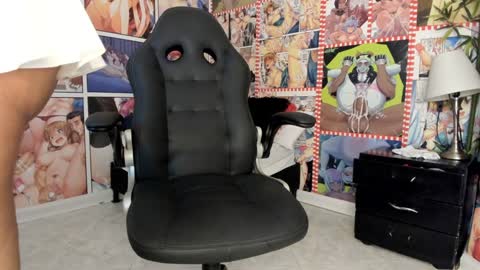 michel_lopez18 online show from 01/30/25, 10:50