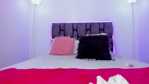 Michelle online show from 12/15/24, 04:26