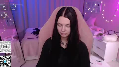 Snapshot of michela_fruet chatting on 05/10/26, 01:11 Kate online show from 05/10/26, 01:11