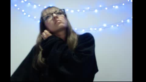 Michell online show from 03/10/26, 03:11