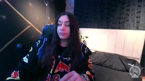 Snapshot of michell_h chatting on 05/05/26, 06:54 Nani online show from 05/05/26, 06:54