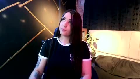 Snapshot of michell_h chatting on 05/07/26, 05:35 Nani online show from 05/07/26, 05:35