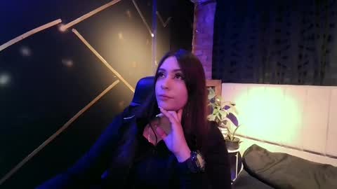 Snapshot of michell_h chatting on 05/09/26, 03:56 Nani online show from 05/09/26, 03:56