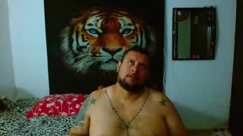 Snapshot of michell_myers chatting on 01/14/25, 04:18 michell_myers online show from 01/14/25, 04:18