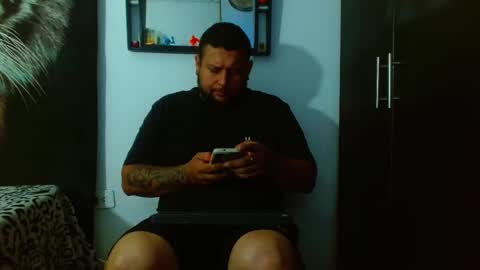 Snapshot of michell_myers chatting on 01/20/25, 06:53 michell_myers online show from 01/20/25, 06:53