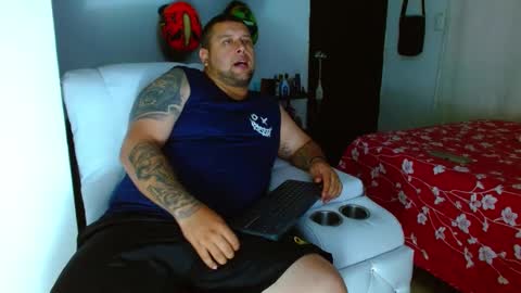 Snapshot of michell_myers chatting on 02/12/25, 03:27 michell_myers online show from 02/12/25, 03:27