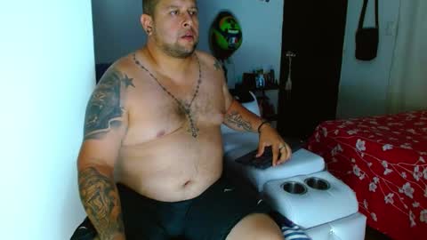 Snapshot of michell_myers chatting on 02/13/25, 07:42 michell_myers online show from 02/13/25, 07:42