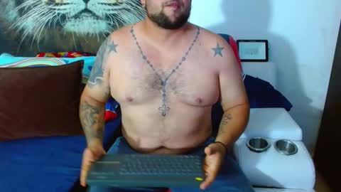 michell_myers online show from 11/10/25, 08:19