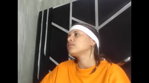 Snapshot of michell_rs chatting on 01/20/25, 10:40 michell_rs online show from 01/20/25, 10:40
