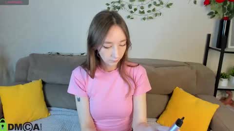 Michelle online show from 11/02/25, 01:19