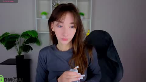 Michelle online show from 05/07/26, 01:11