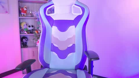 michelle chang online show from 11/05/25, 05:24