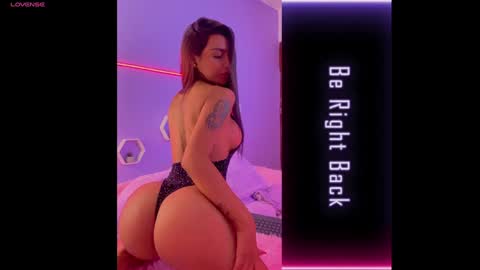 michelle_madson_ online show from 02/05/25, 12:49