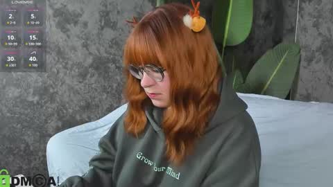 Michelle online show from 11/26/25, 08:04