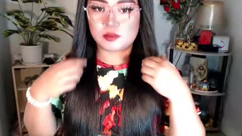 Michelle online show from 09/24/25, 07:12