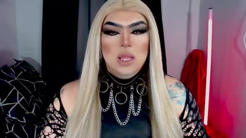 Michelle online show from 11/28/25, 11:29