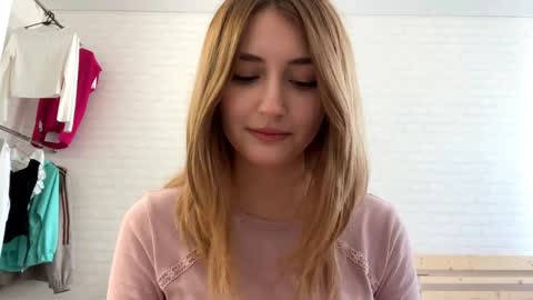 Jenny online show from 05/13/26, 01:08