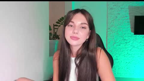 Michellee online show from 09/26/25, 03:05