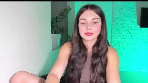 Michellee online show from 10/03/25, 03:53