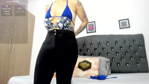 Snapshot of michellmorgans chatting on 10/10/25, 11:31 michellmorgans online show from 10/10/25, 11:31