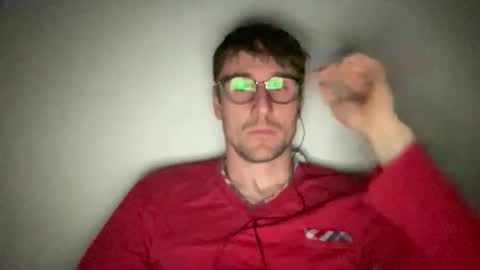 Snapshot of michgabo chatting on 10/03/25, 07:22 michgabo online show from 10/03/25, 07:22