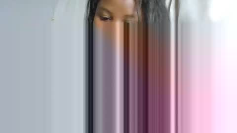 Snapshot of michou61 chatting on 01/15/26, 04:28 michou61 online show from 01/15/26, 04:28